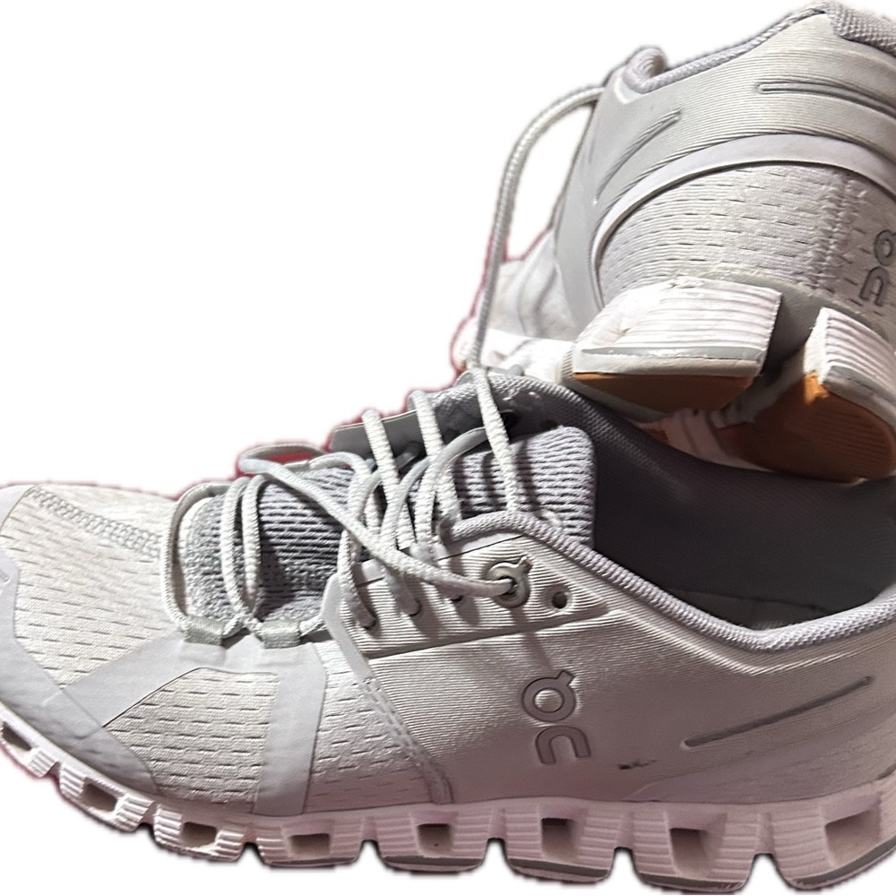 On Running Women's Sneakers - Gray and White